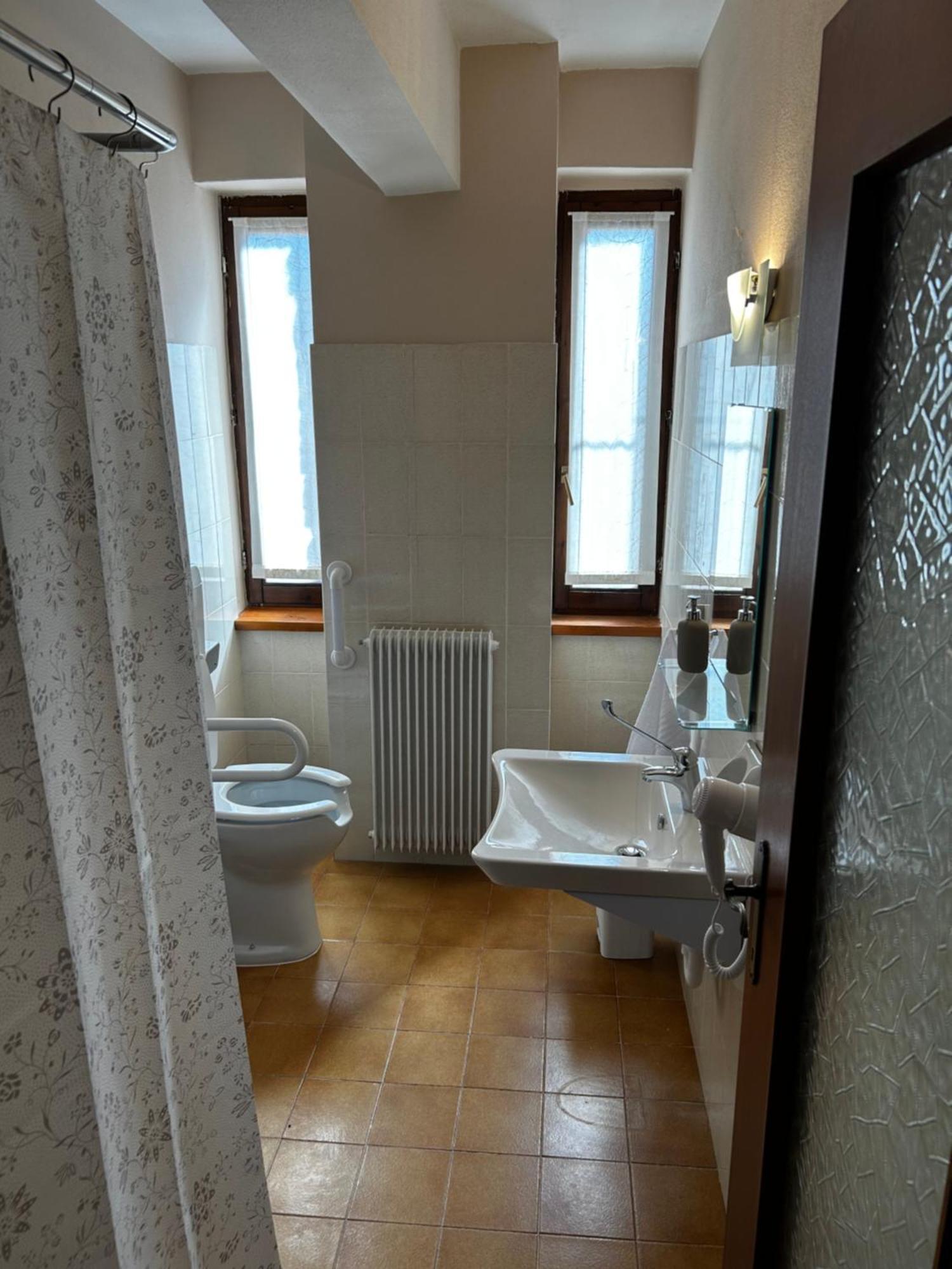 Agriturismo Villa Enrichetta Bettola  ภายนอก รูปภาพ